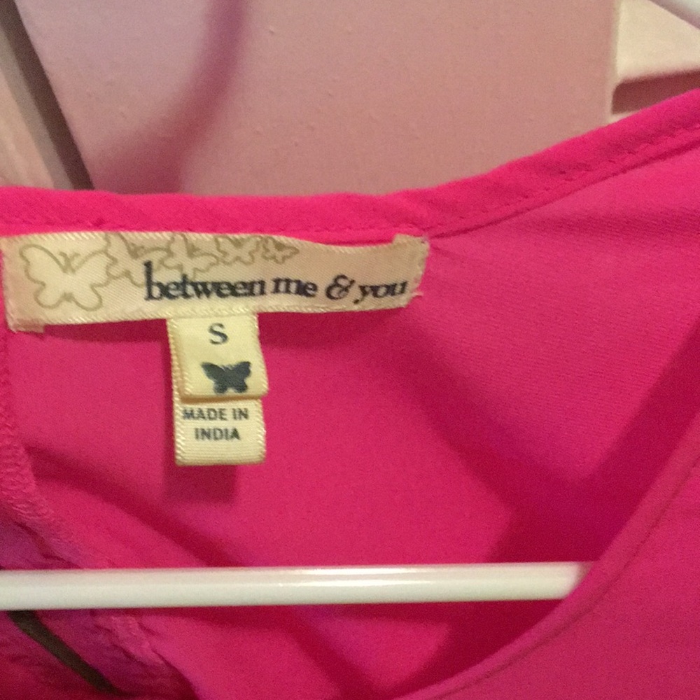 Pink blouse, small - Picture 2 of 3
